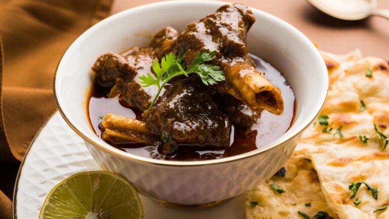 Eat Like A Hyderabadi: 5 Traditional Nizami Breakfast Options You Must Try