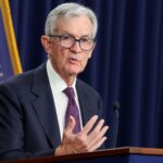 Powell sees inflation outlook in check, no need to hike rates because of oil shock
