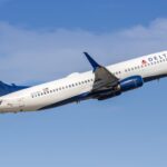 Cramer says Delta Air Lines' earnings miss doesn't tell the whole story