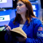Treasury yields rebound, wiping out the decline following Bessent's intervention