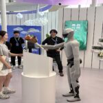 Chinese humanoid robots' biggest obstacle: humans are still (mostly) better