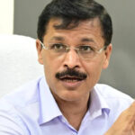 Schoolboy asks Tukaram Mundhe to bring back vada pav in schools; the Maharashtra FDA chief’s response is winning hearts